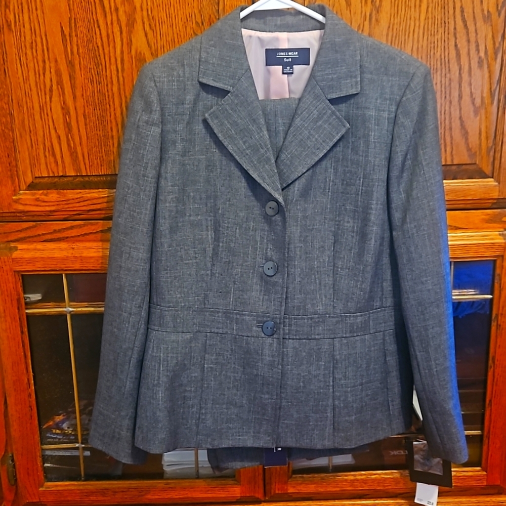 Womens suit